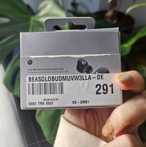 New Beats Solo Buds True Wireless Bluetooth Earbuds - Picture 10 of 10